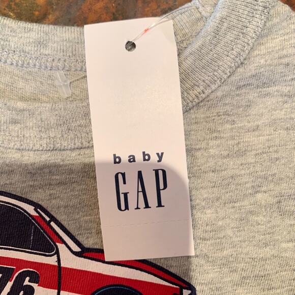 NWT GAP Toddler Grey W/USA Patriotic Car Graphic Crewneck T-Shirt -SIZE 12-18M - Picture 5 of 7